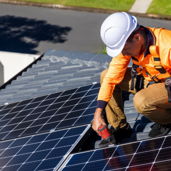 Essential Factors to Evaluate Before Installing a Solar Panel for Homes in Bangalore